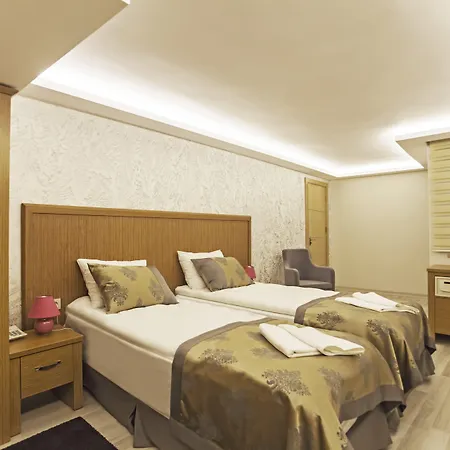 Hotel Waw Galataport 3*