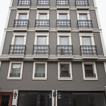 ホテル Waw Galataport イスタンブール