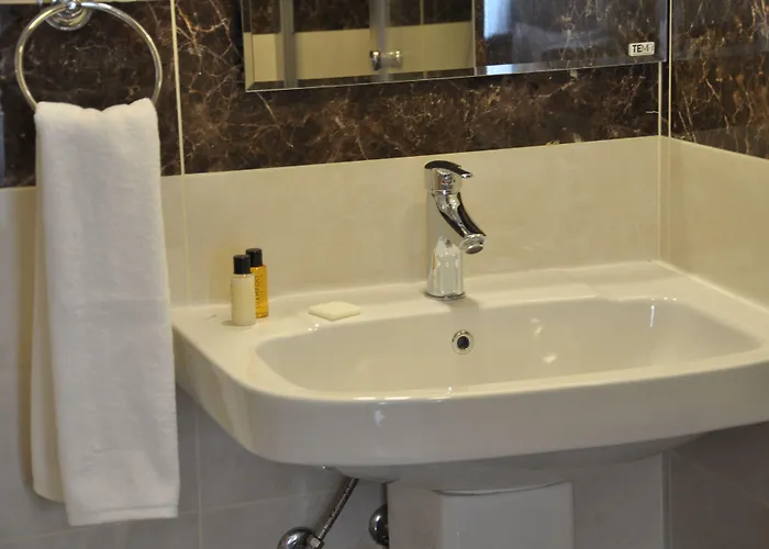 Hotel Waw Galataport 3*