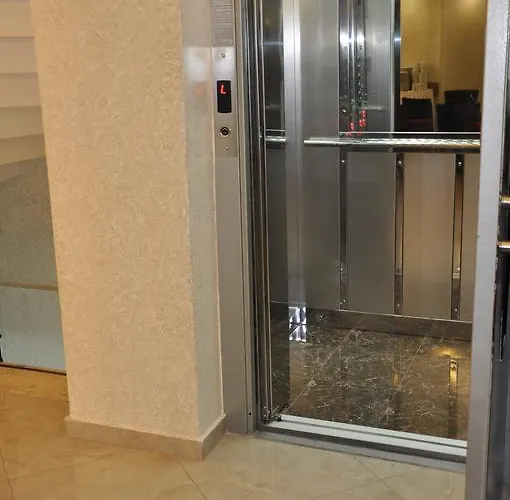 Hotel Waw Galataport 3*