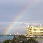 Waw Galataport فندق